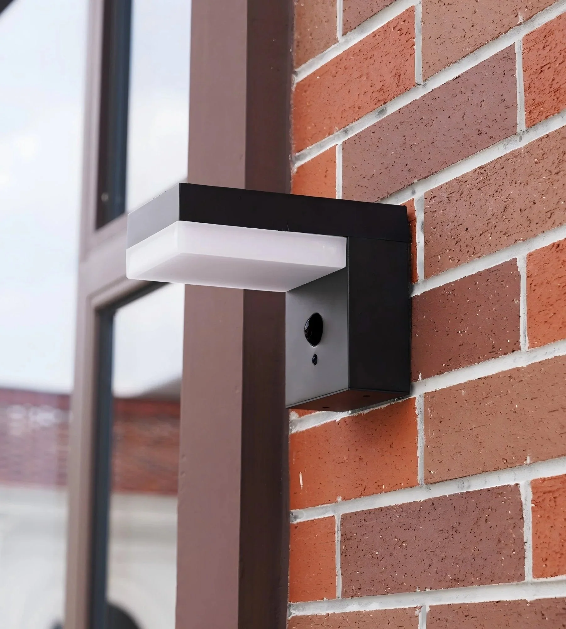 Solar Wall Light — VENUS view 2