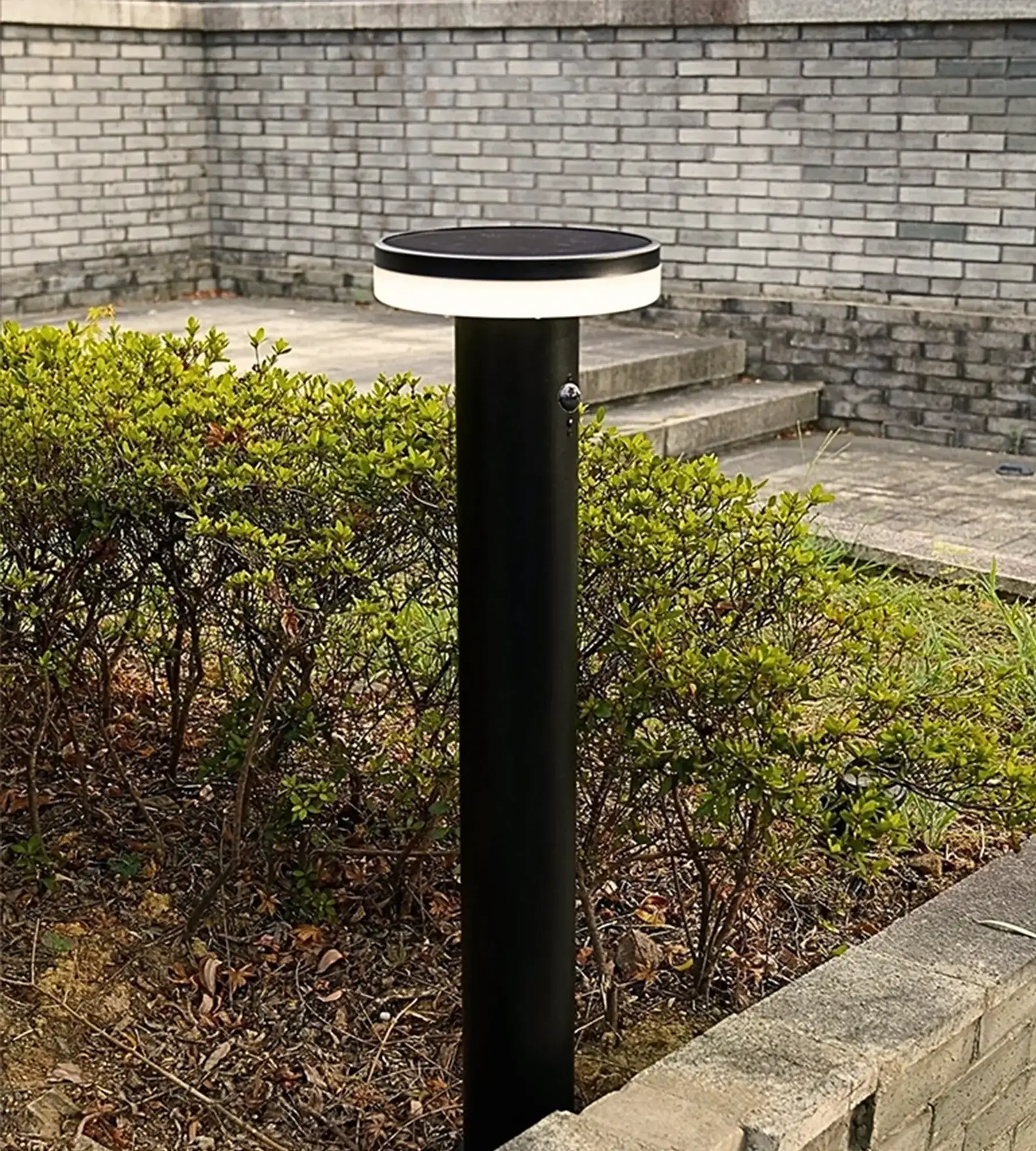 Solar Bollard — ALTO view 4