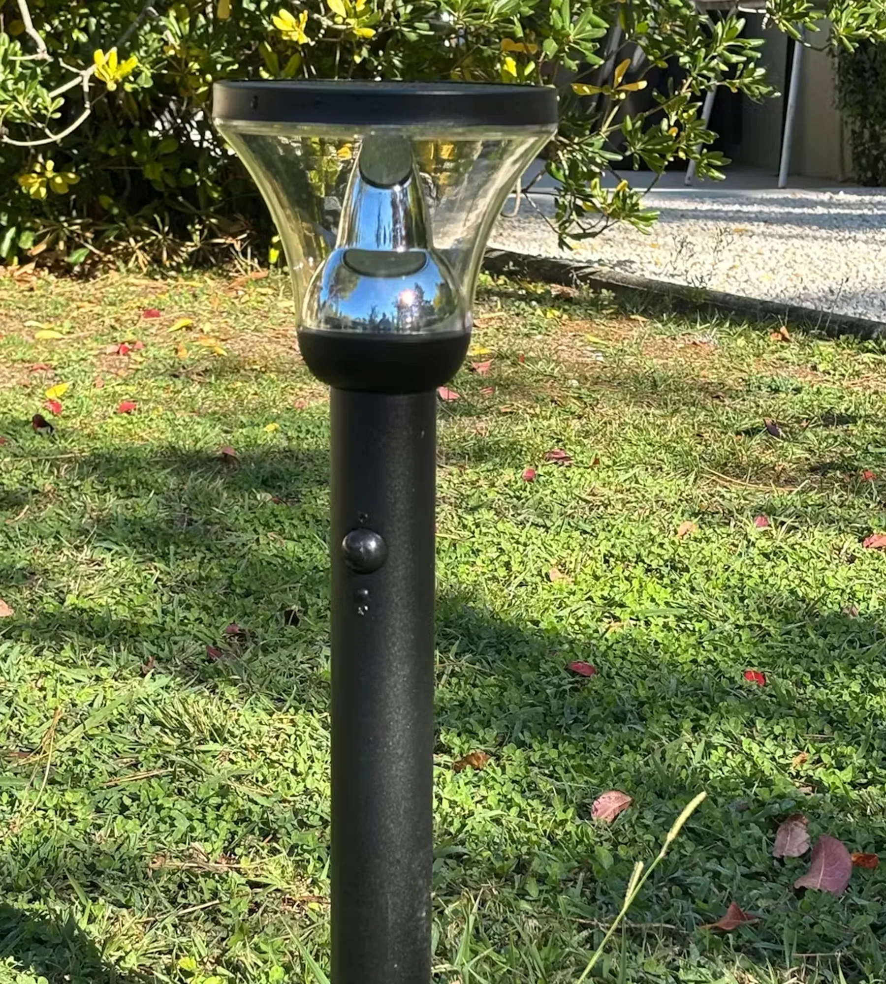 Solar Bollard — DIVA view 5